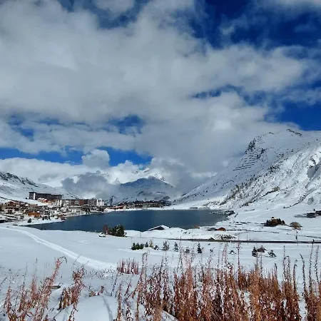 Le Prariond - Val Claret-12 By Interhome *